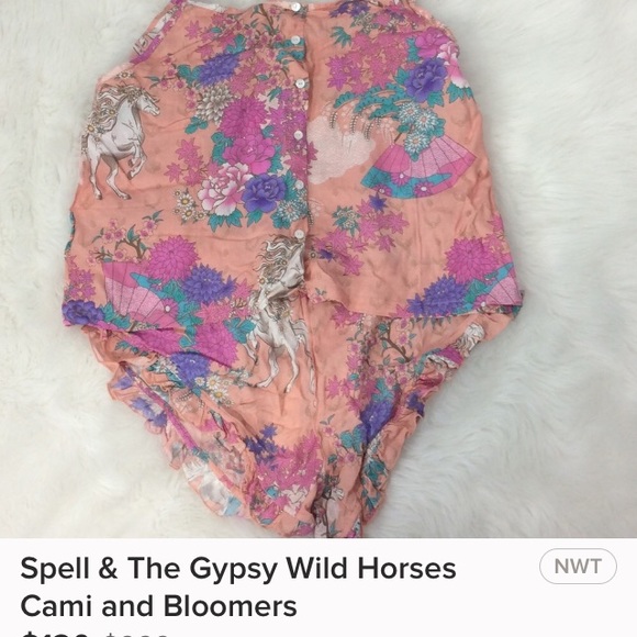 Spell &the gypsy wild horses shorts - Picture 3 of 5